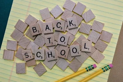 Taxi drivers help with back to school