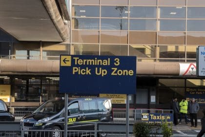 Manchester airport drop-off terminal three