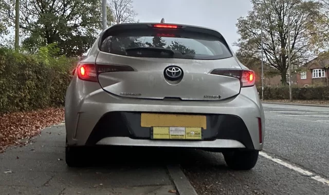wolverhampton PHV plate obscured
