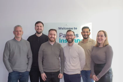 Patons taxi insurance team